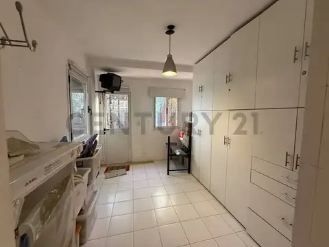 Casa de 7 ambientes 5 baños y amarra en Barrio San Isidro Labrador, Villanueva Tigre