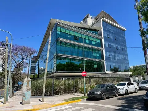 ALQ OFICINA VICENTE LOPEZ 830M2 + 15 COCHERAS PLANTA LIBRE