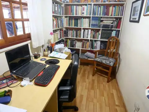 Venta casa 6 amb c/ pileta APTA CREDITO Llavallol