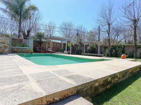 Casa en Venta en Sauce Viejo, USD 300.000