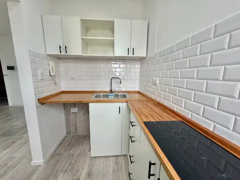 VENTA DEPTO 2 AMBIENTES REFACCIONADO CABALLITO
