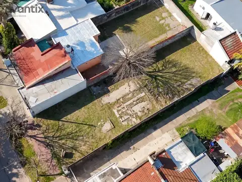 Terreno en Venta 28  mts Fondo