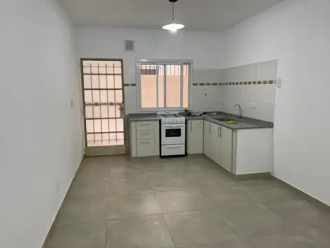 Casa en Alquiler en Carapachay, $ 1.150.000