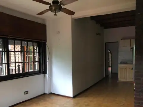 Depto Tipo Casa en Venta en Villa Ballester, USD 120.000
