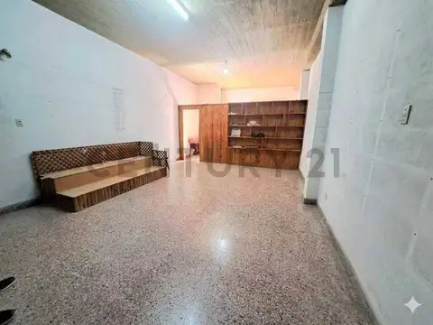 Casa y Local en venta en Berisso.