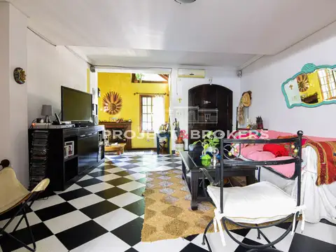 Casa 4 ambientes con 3 baños