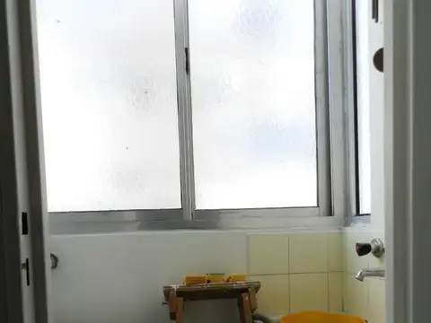 Departamento en Alquiler en Coghlan, $ 670.000