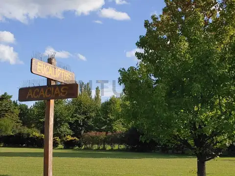 Terreno en Venta de 1837,94 m2