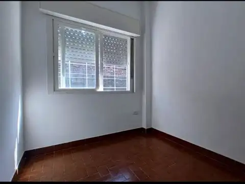 Depto Tipo Casa en Venta en Haedo Norte, USD 65.000