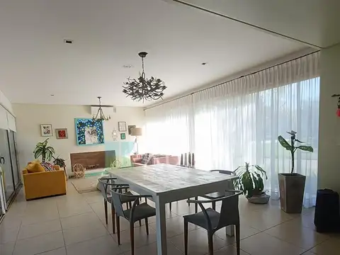 Casa en Venta al Noreste