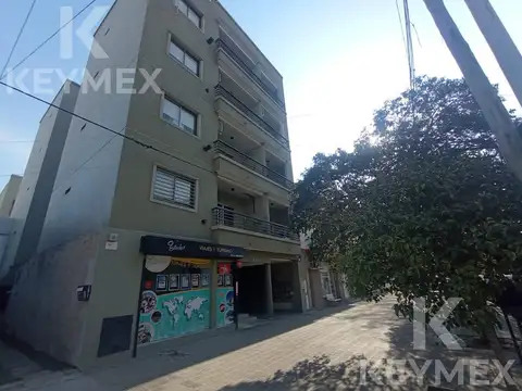 Cochera en 25 e/56 y 57