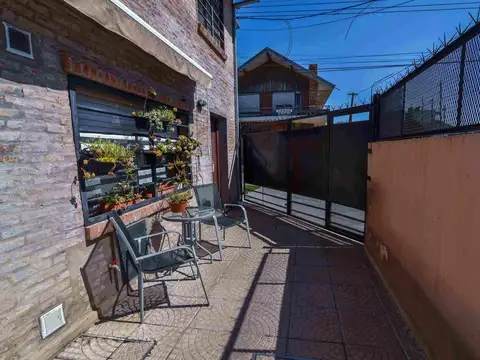Depto Tipo Casa en Venta de 2 dormitorios