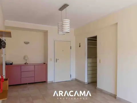 Departamento en Venta en Adrogue, USD 170.000