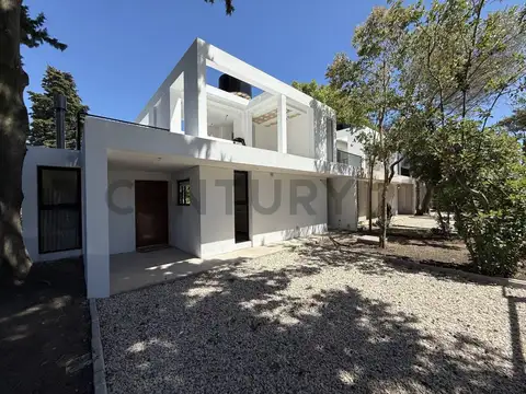 Casa en Venta en City Bell, USD 189.900