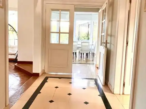 Casa en Venta de 5 dormitorios