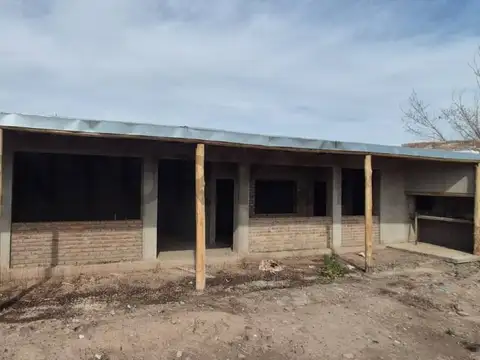 Piazola Road , Piso 0