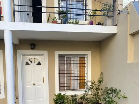 DEPARTAMENTO DE 2 AMBIENTES EN VENTA - MORON SUR