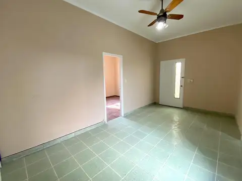 Depto Tipo Casa en Alquiler de 3 ambientes