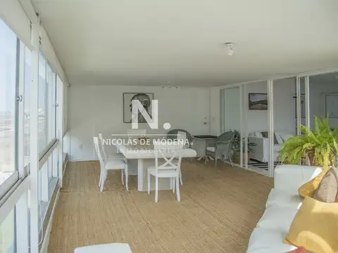 Hermosa vista y cómodos espacios a pasos del mar.