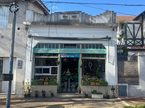 VENTA DE LOCAL EN PH MAS VIVIENDA BERNAL CENTRO