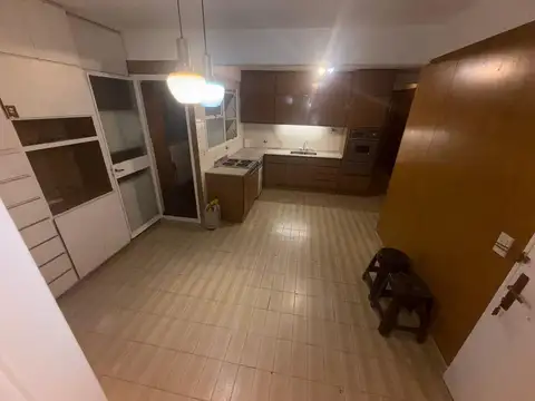 Departamento en Alquiler de 4 dormitorios
