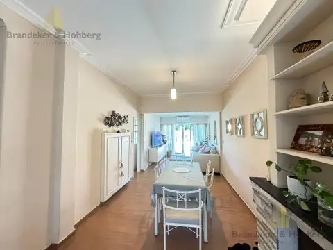 Casa 6 ambientes con 3 baños