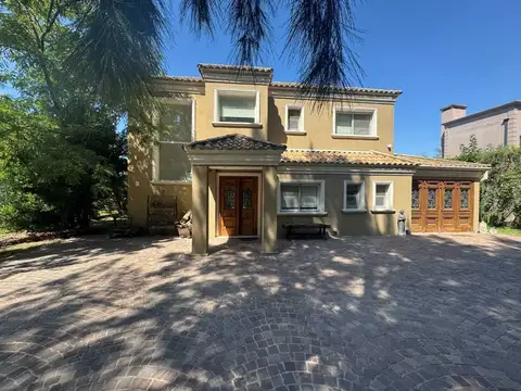 VENTA CASA 5 AMBIENTES EL LAUQUEN SAN VICENTE 