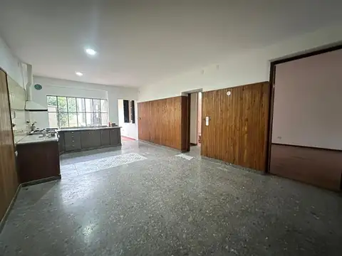 Casa en Alquiler de 3 dormitorios