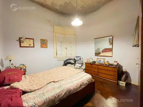 Depto Tipo Casa 4 ambientes con 2 baños