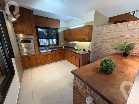 Casa en Alquiler en Los Rosales Barrio Privado