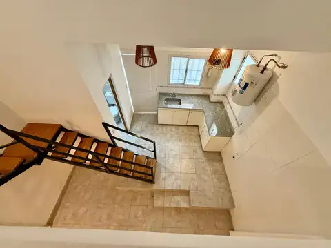 PH s/ exp en pb y dormitorio en entrepiso.