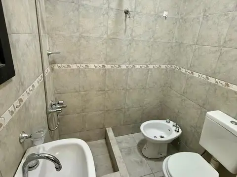 Depto Tipo Casa Monoambiente con 1 baño