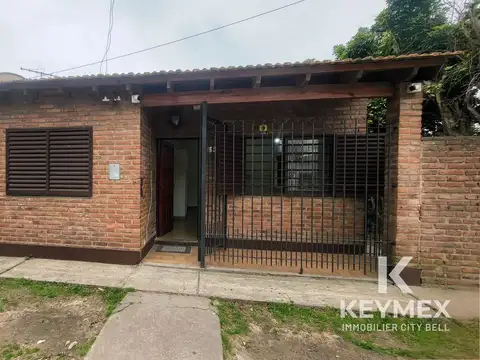 Casa en Alquiler en Villa Elvira, Partido de La Plata
