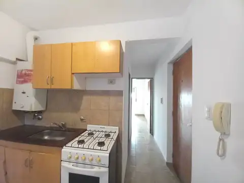 Departamento en Alquiler en Luis Agote, $ 430.000