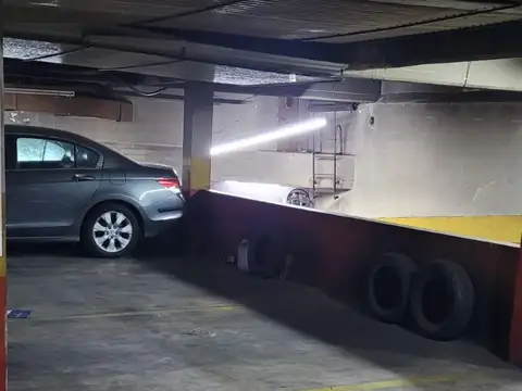 Cochera en Alquiler para coche grande