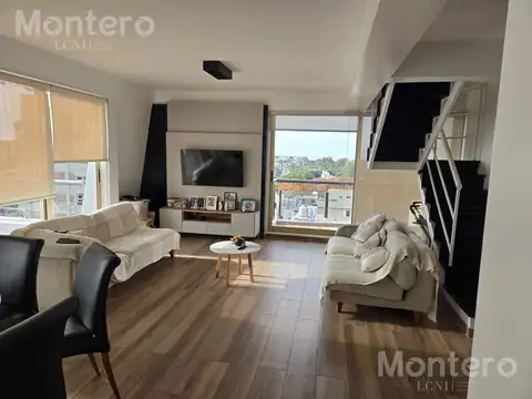 ALQUILER Departamento DUPLEX LIBERTADOR Y LA PAMPA TERRAZA COCHERA VISTA AL RIO