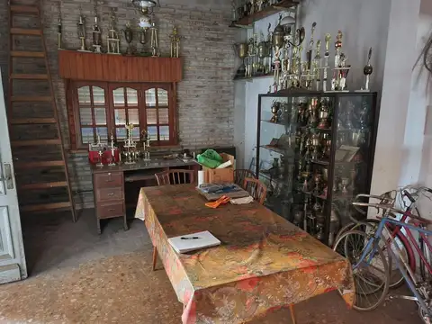 Casa en Venta en Haedo, USD 100.000