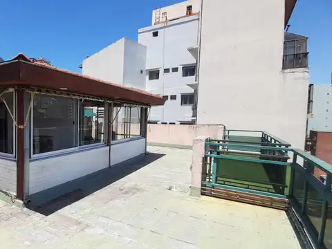 Departamento en Alquiler en Villa Ballester, $ 700.000