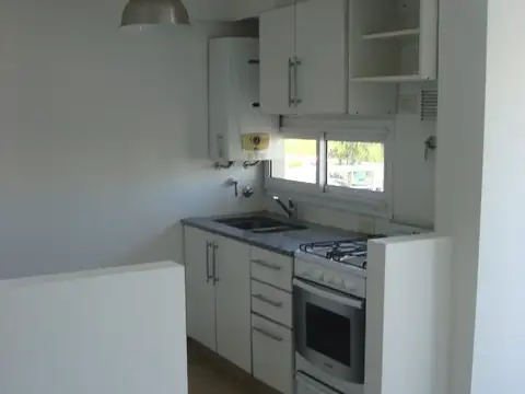 VALDENEGRO 2500, Piso 5