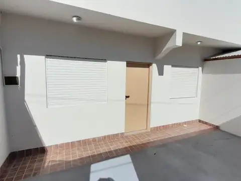 Depto Tipo Casa en Alquiler de 3 ambientes