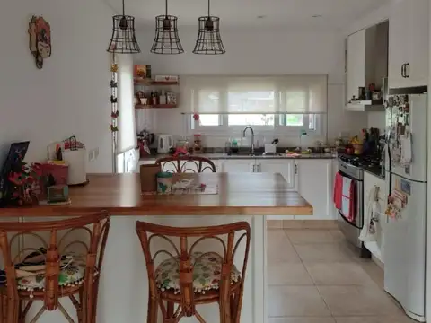 Casa en Venta en El Cantón - Barrio Islas, USD 389.000