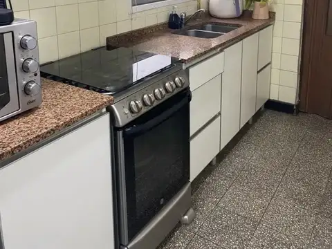 Departamento 4 ambientes con 2 baños