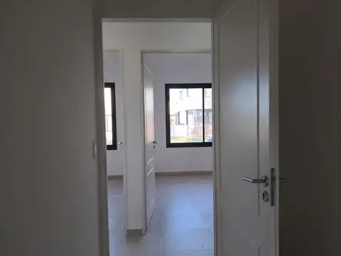 Alquiler Casa 4 Ambientes Santo Tomas