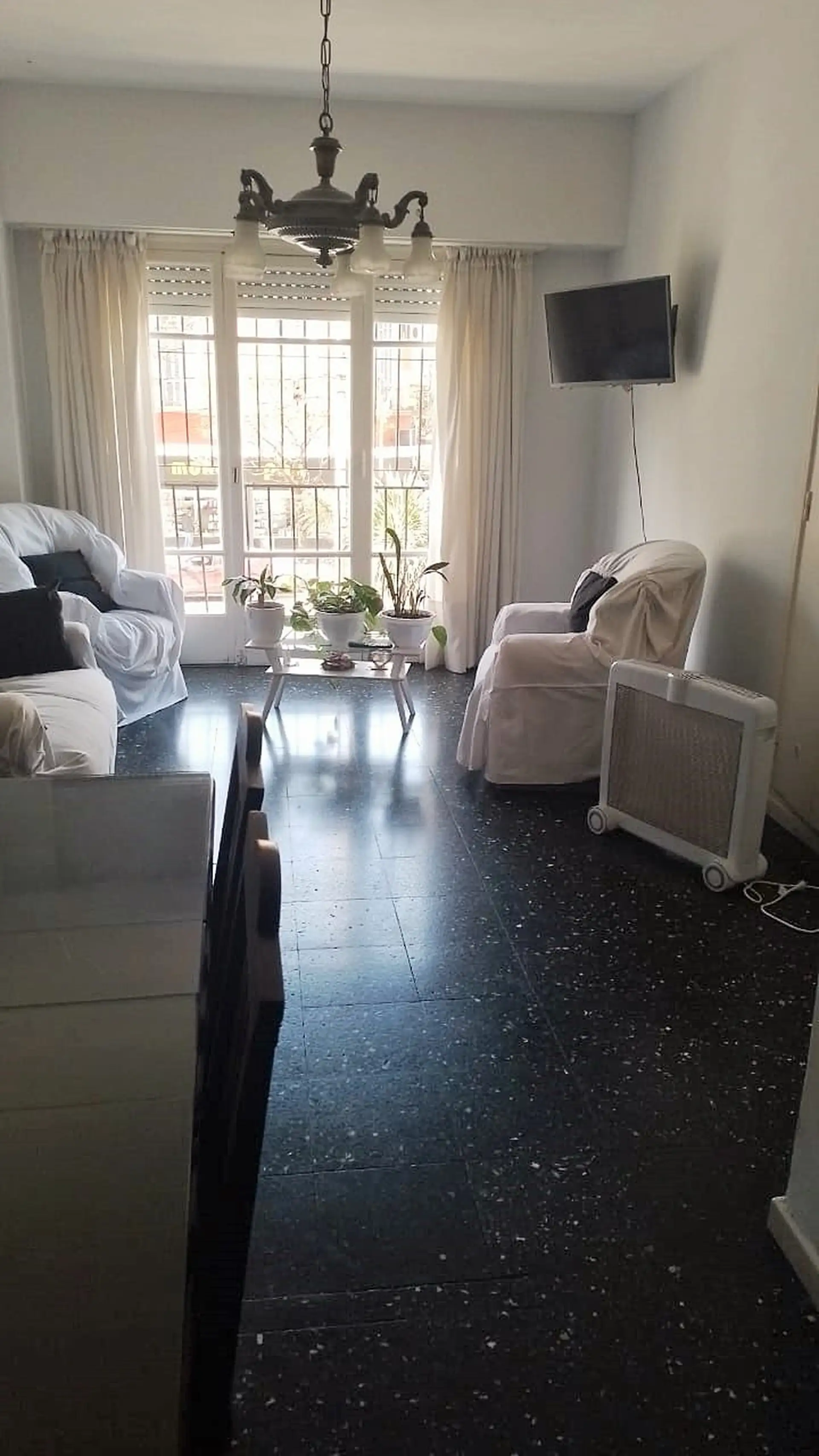 3 Ambientes al frente en zona centro