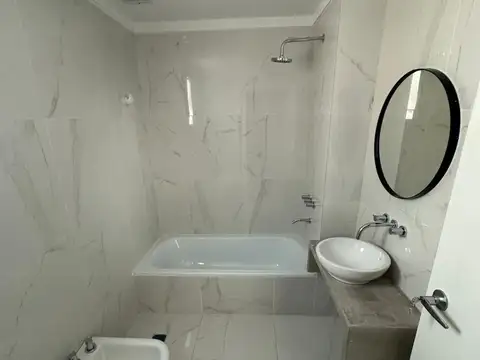 Departamento 4 ambientes con 3 baños