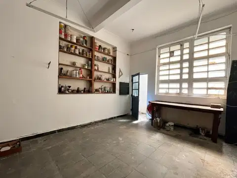 TALLER ARTÍSTICO EN PLANTA BAJA EN EL CORAZÓN DE COLEGIALES!
