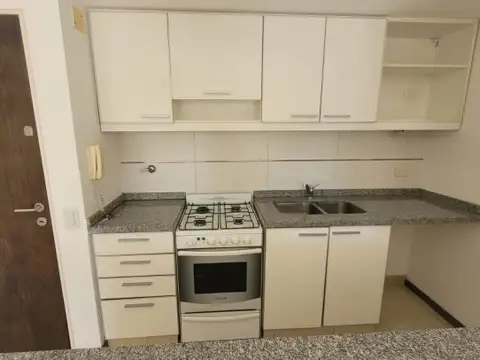 SE ALQUILA DEPARTAMENTO DE 1 DORMITORIO EN CENTRO DE ROSARIO