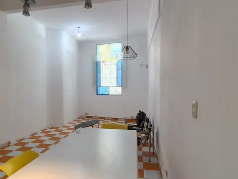 Depto Tipo Casa en Alquiler de 4 ambientes