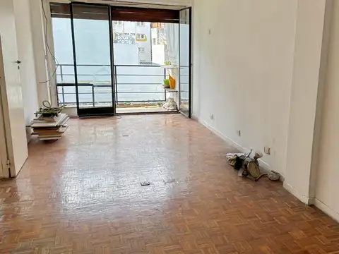 Alquiler 2 amb c/ balcón APTO PROFESIONAL