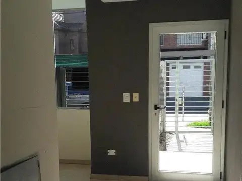 Departamento en Alquiler en Lanus Oeste, $ 400.000